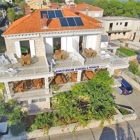 Guest House Lovric لومباردا المظهر الخارجي الصورة