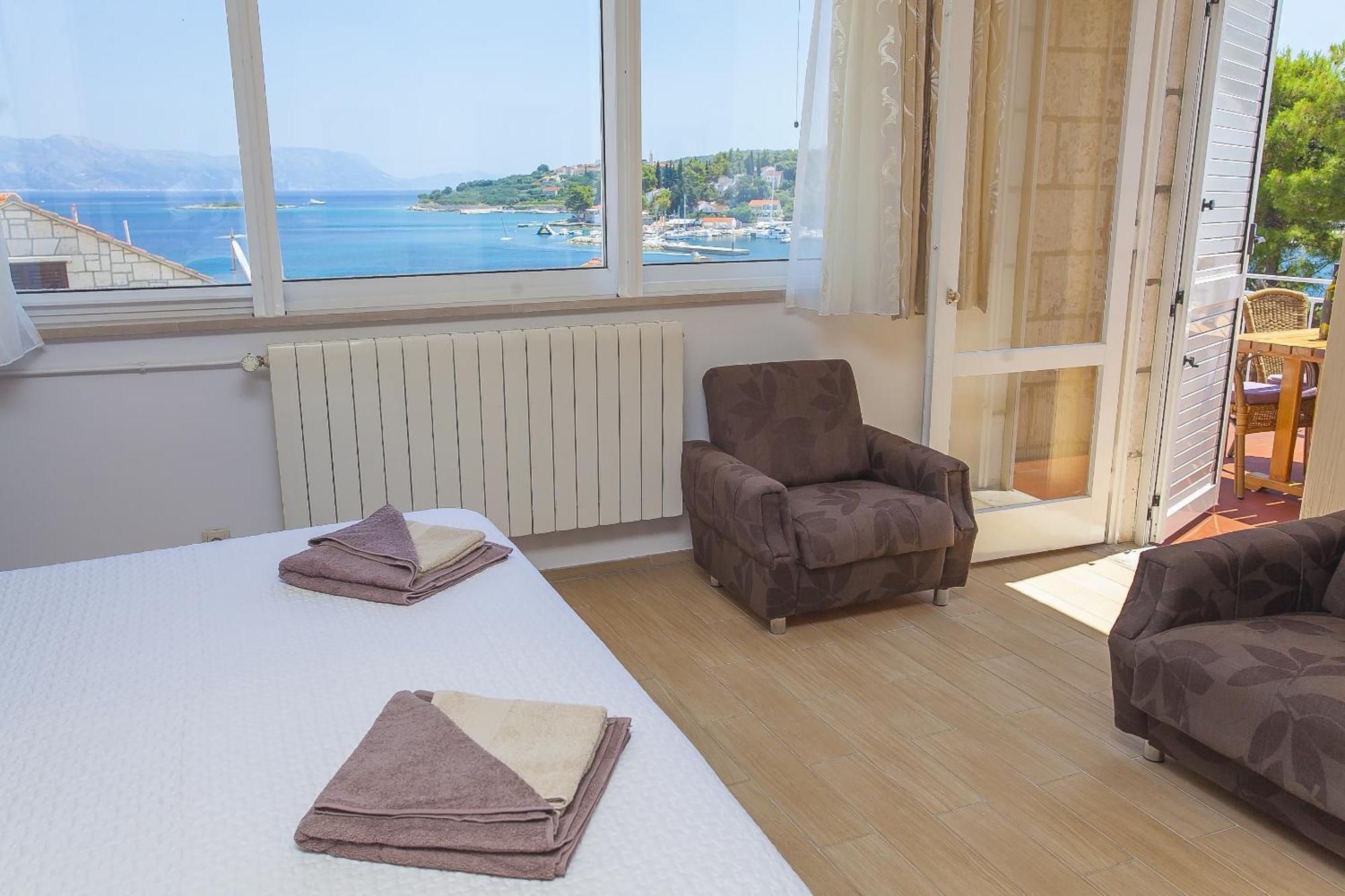 Guest House Lovric لومباردا الغرفة الصورة