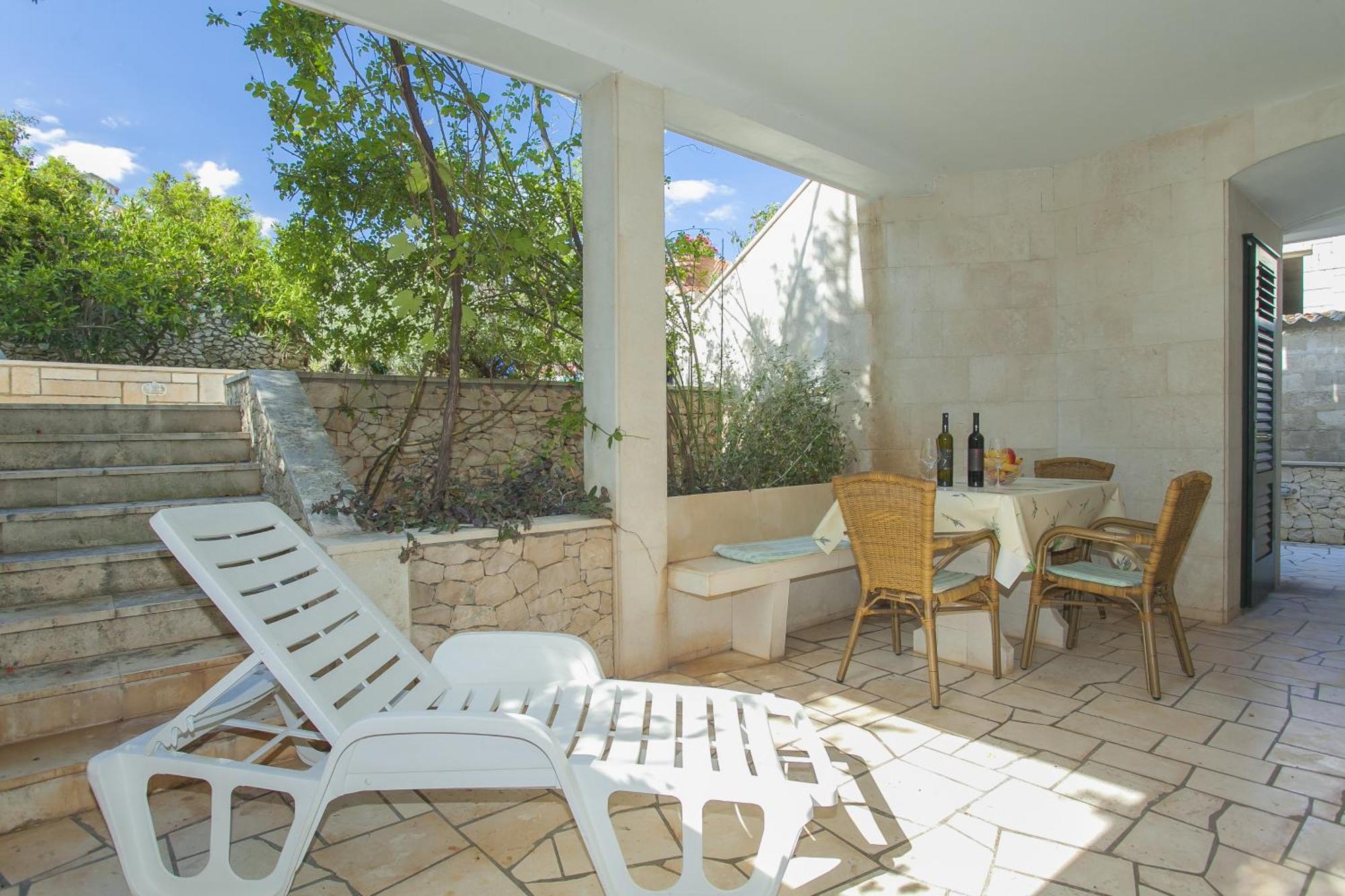 Guest House Lovric لومباردا الغرفة الصورة